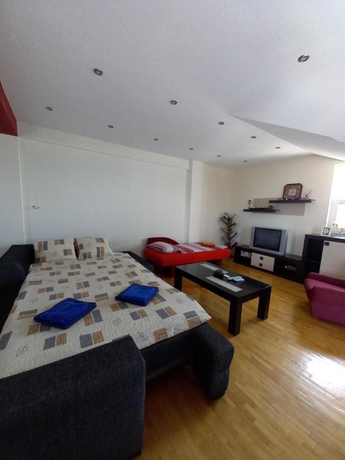 Ps Apartments - Peshtani Peštani Exteriér fotografie